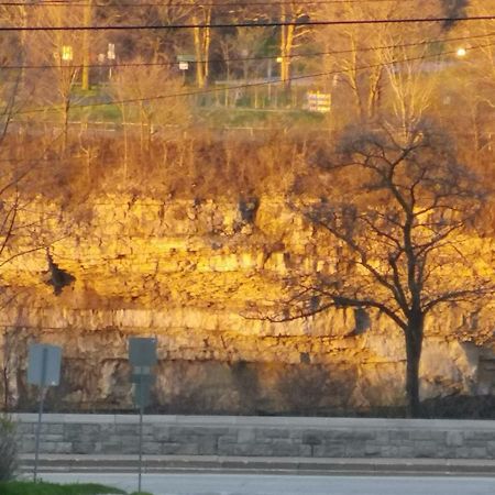 Your Oasis In Niagara Falls Canada 外观 照片