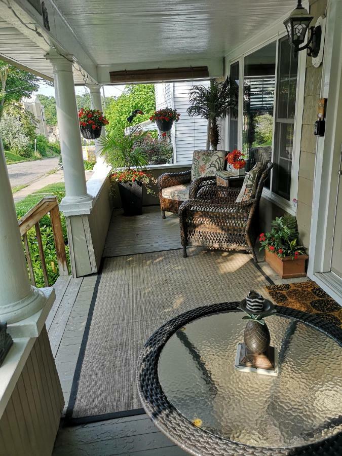 Your Oasis In Niagara Falls Canada 外观 照片